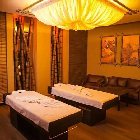 Hotel Aquaperla &