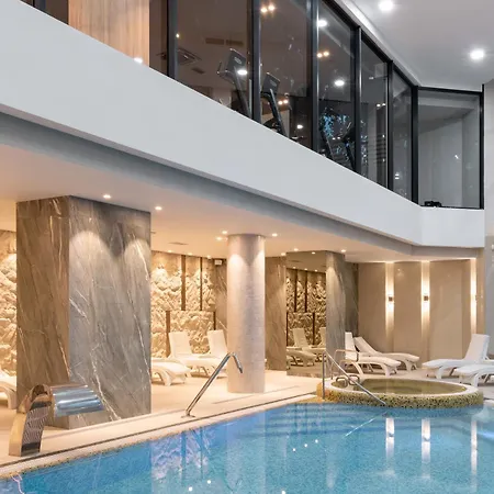 Hotel Aquaperla & 5*